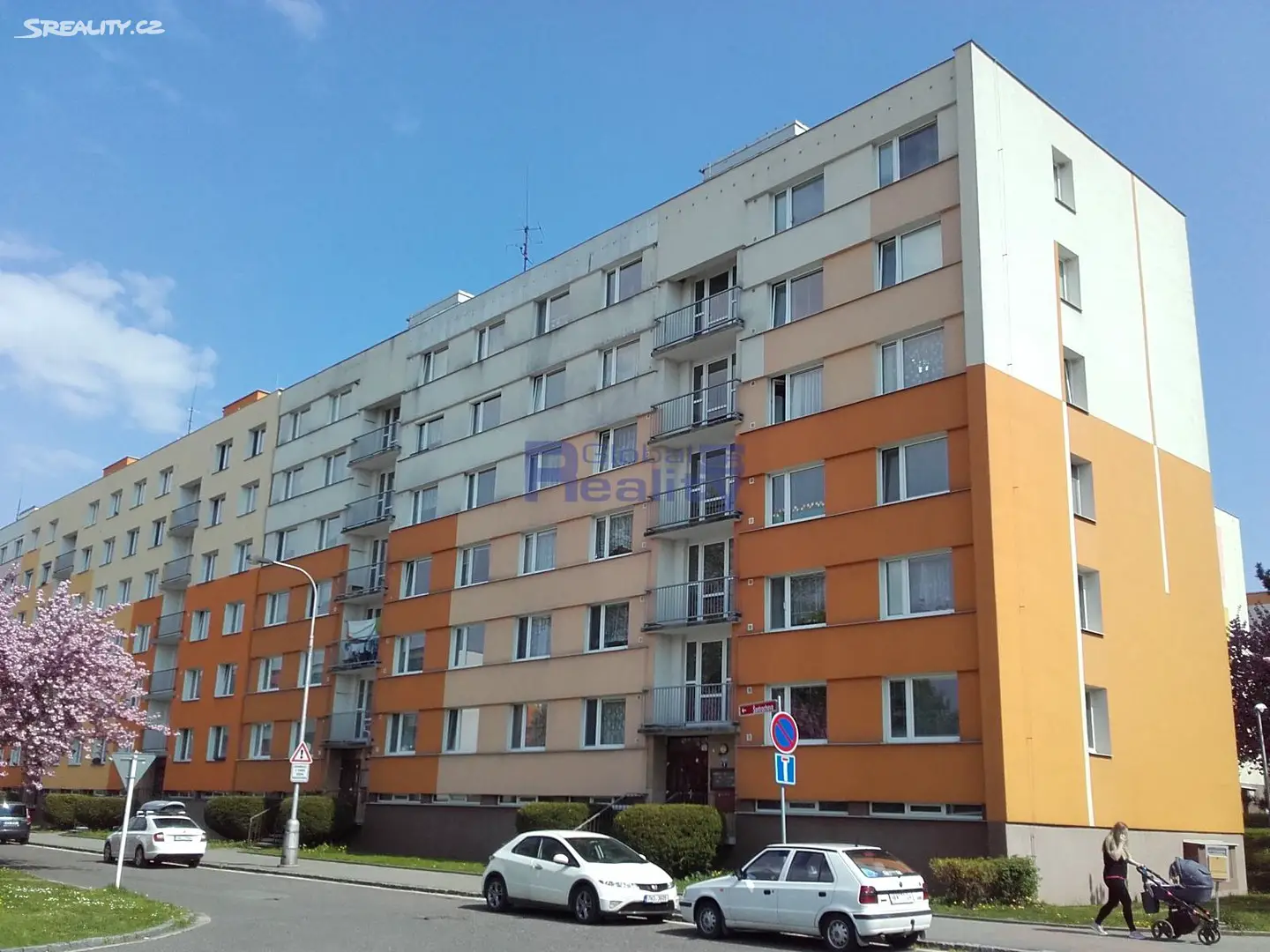 Pronájem bytu 1+1 37 m², Šantrochova, Hradec Králové - Moravské Předměstí