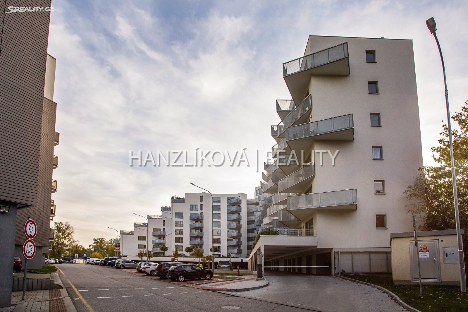 Pronájem bytu 1+kk 28 m², Volejbalistů, České Budějovice - České Budějovice 2