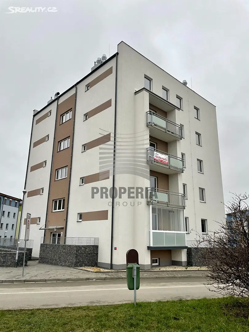 Pronájem bytu 1+kk 32 m², Brněnská Pole, Šlapanice