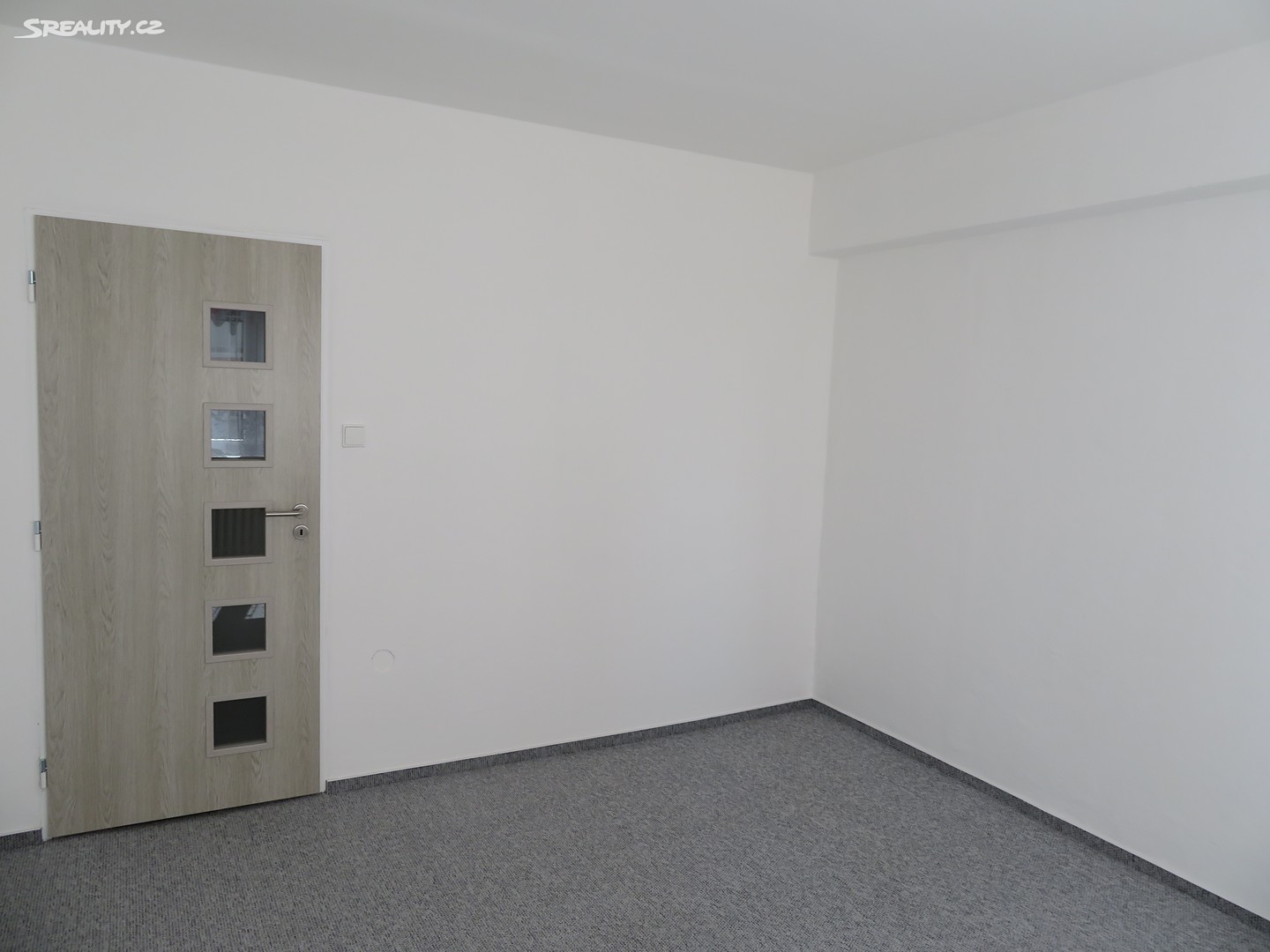 Pronájem bytu 2+1 58 m², Roháčova, Kolín - Kolín III
