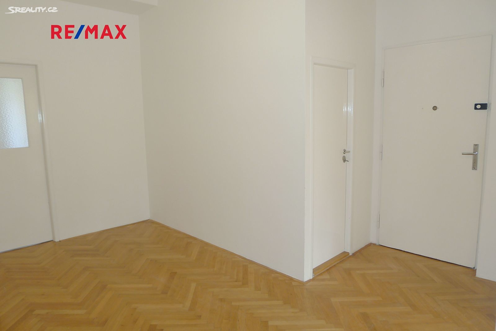 Pronájem bytu 2+1 85 m², Čs. armády, Praha 6 - Bubeneč