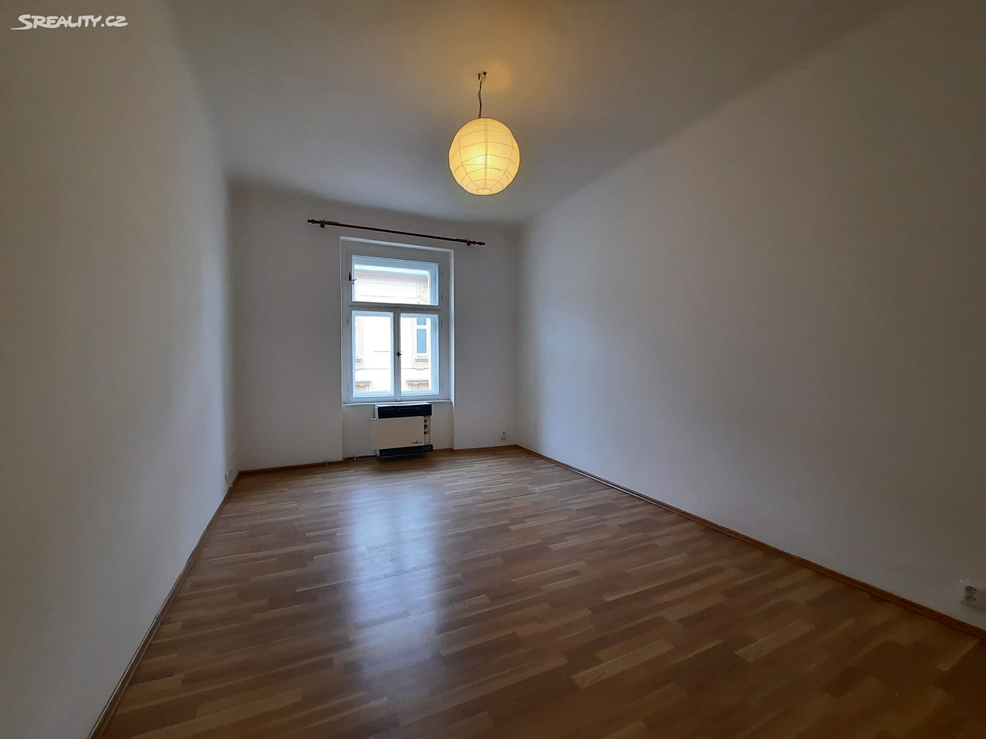 Pronájem bytu 2+1 62 m², Kotlaska, Praha 8 - Libeň