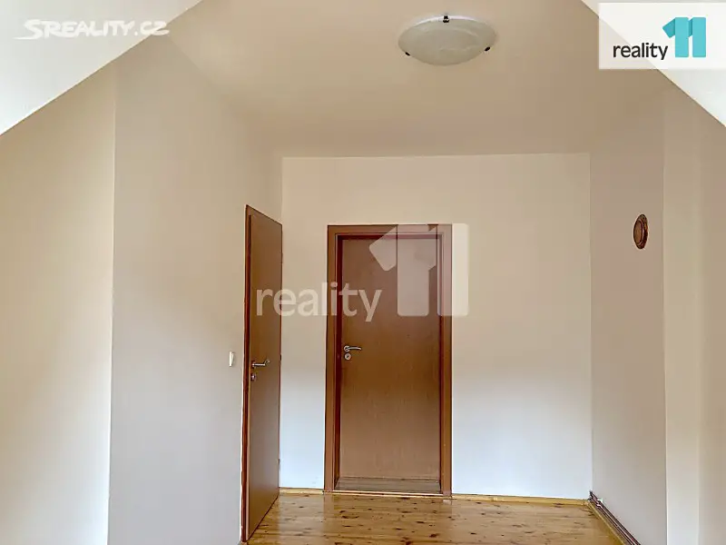 Pronájem bytu 2+kk 40 m², Západní, Karlovy Vary