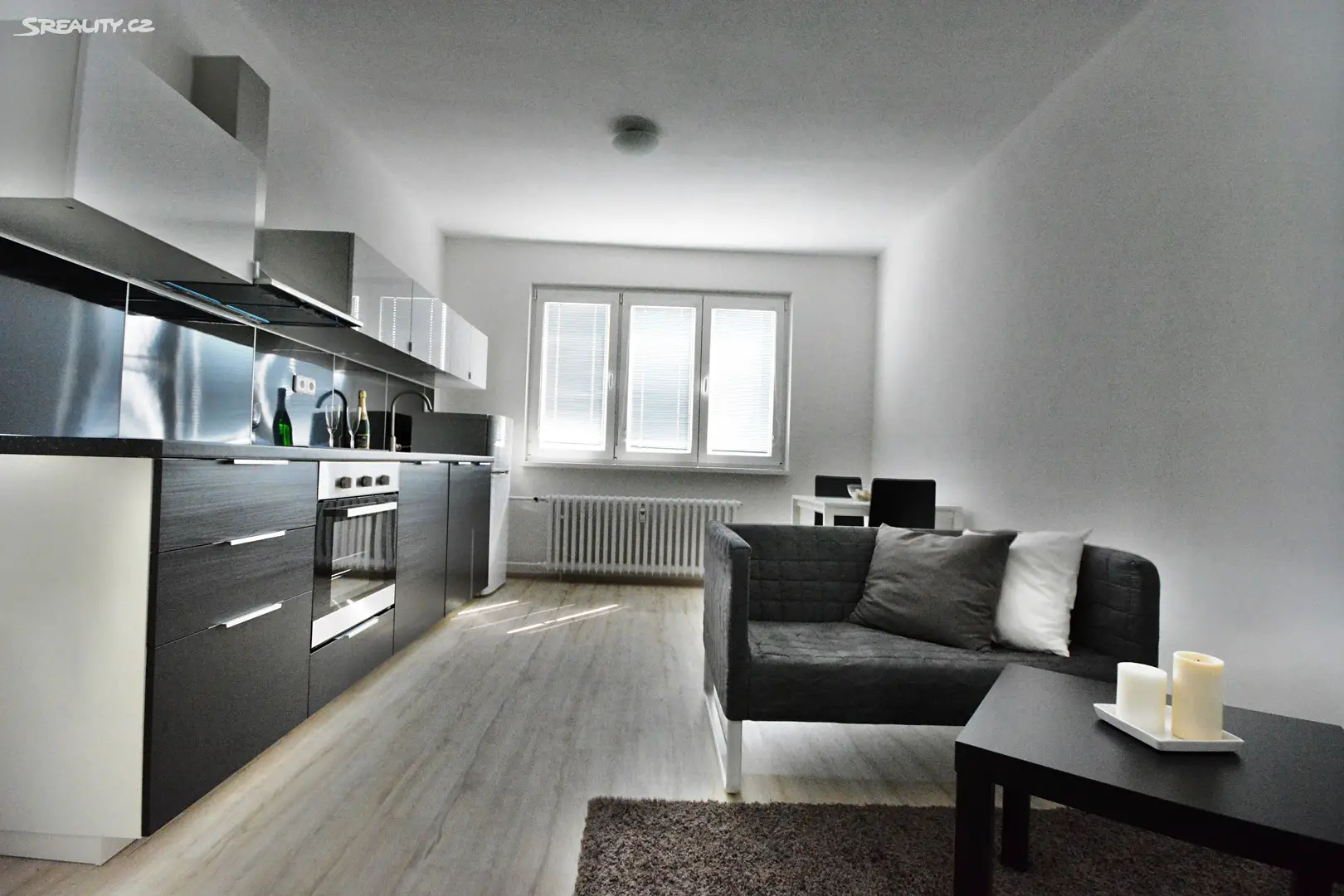 Pronájem bytu 2+kk 40 m², Hyacintová, Praha 10 - Záběhlice
