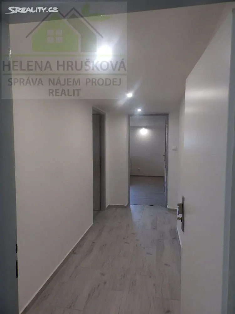Pronájem bytu 3+1 80 m², Nábřeží, Brušperk