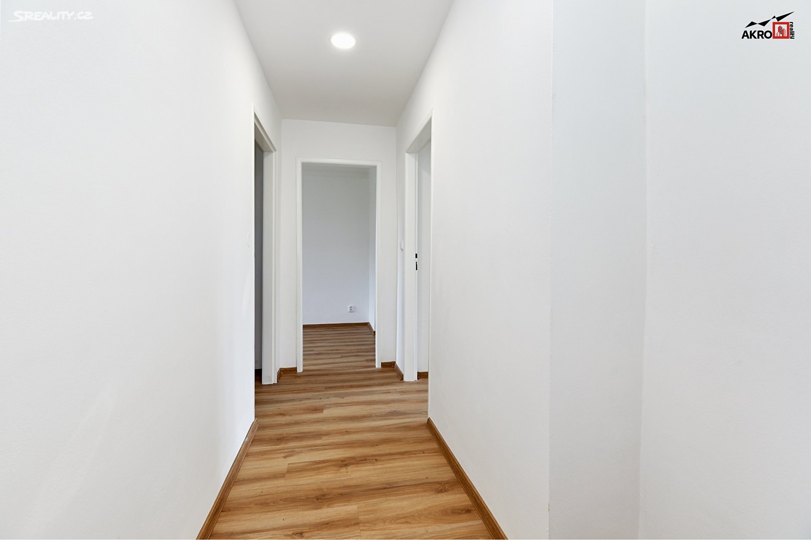 Pronájem bytu 3+1 62 m², Lipí, Praha 9 - Horní Počernice