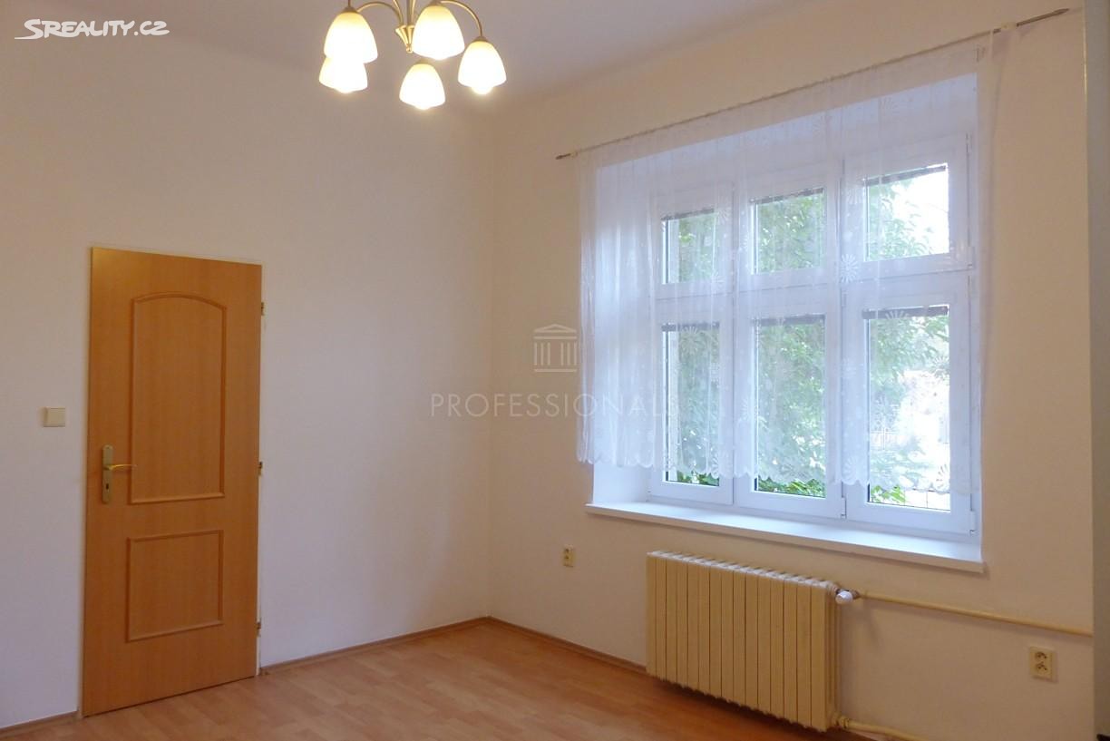 Pronájem bytu 3+1 83 m², Ruzyňská, Praha 6 - Ruzyně