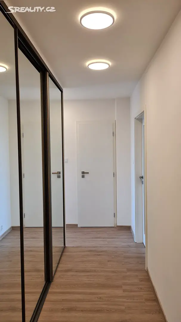 Pronájem bytu 3+kk 77 m², Prosluněná, Praha - Hlubočepy