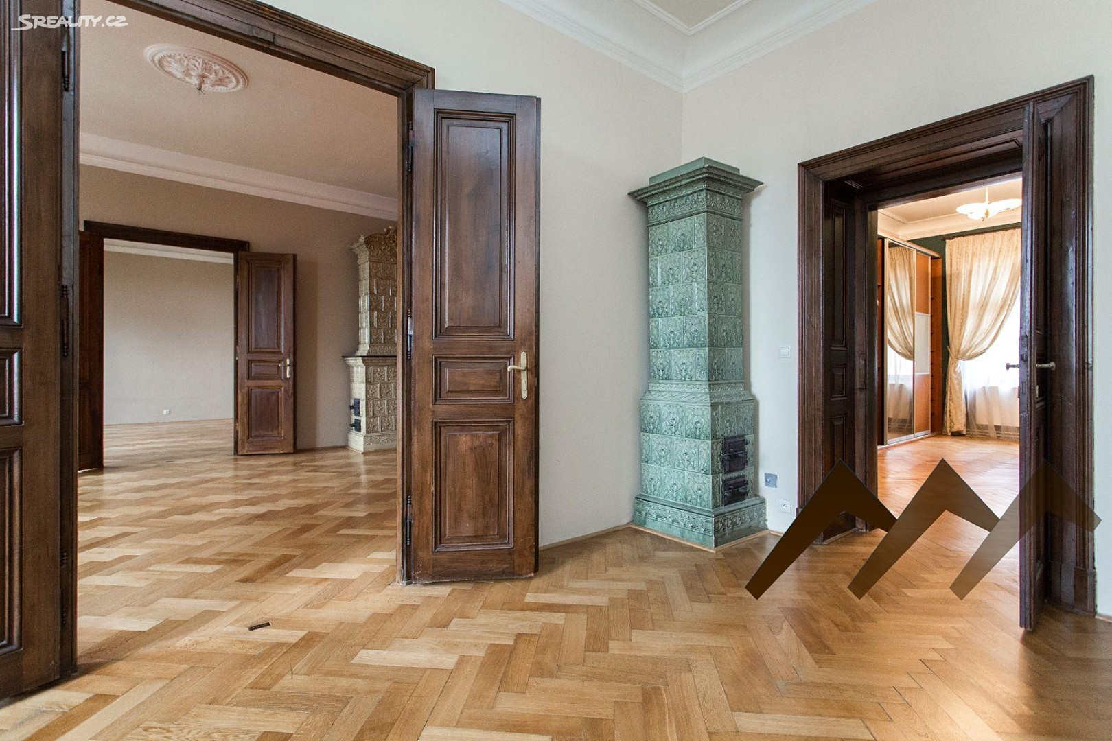 Pronájem bytu 4+1 140 m², Na Smetance, Praha 2 - Vinohrady
