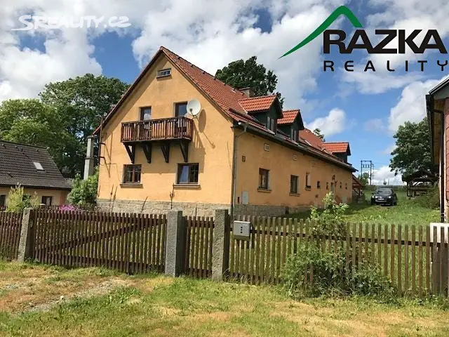 Pronájem  rodinného domu 300 m², pozemek 1 090 m², Hošťka - Žebráky, okres Tachov