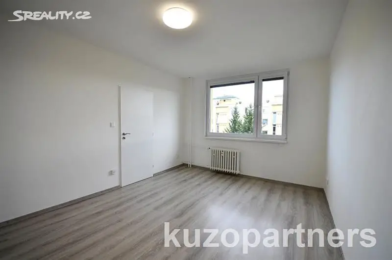 Prodej bytu 1+1 35 m², Kostnická, Chomutov