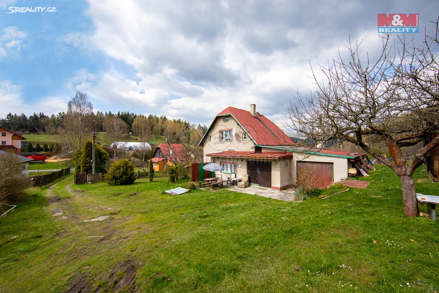 Prodej  rodinného domu 170 m², pozemek 3 496 m², Smolné Pece, okres Karlovy Vary