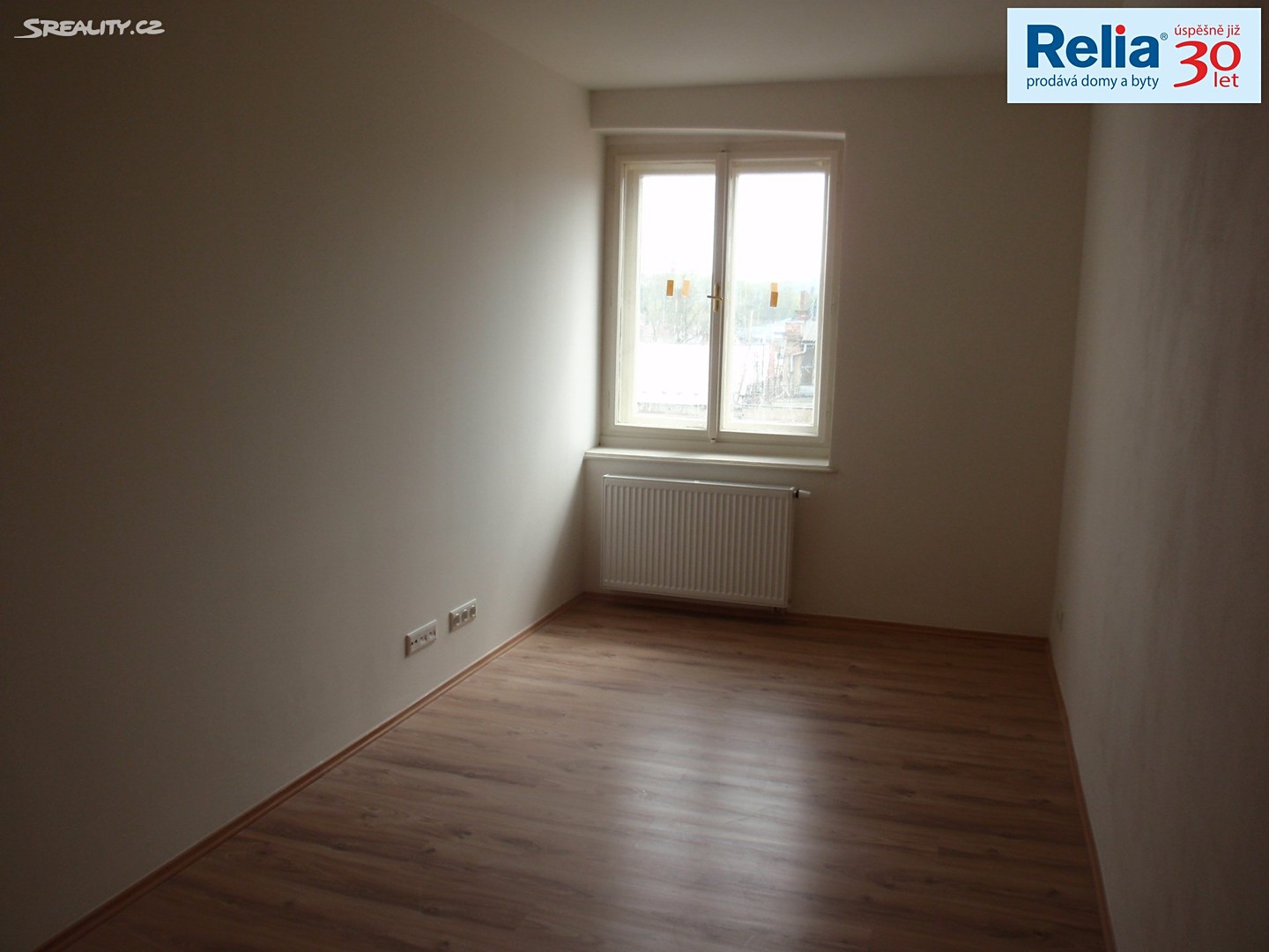 Pronájem bytu 2+1 58 m², nám. Dr. E. Beneše, Liberec - Liberec III-Jeřáb