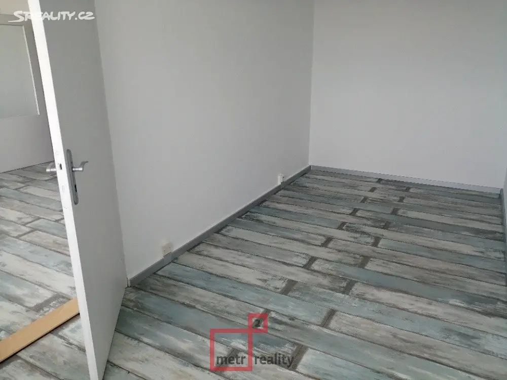 Pronájem bytu 2+1 44 m², Na Letné, Olomouc - Lazce