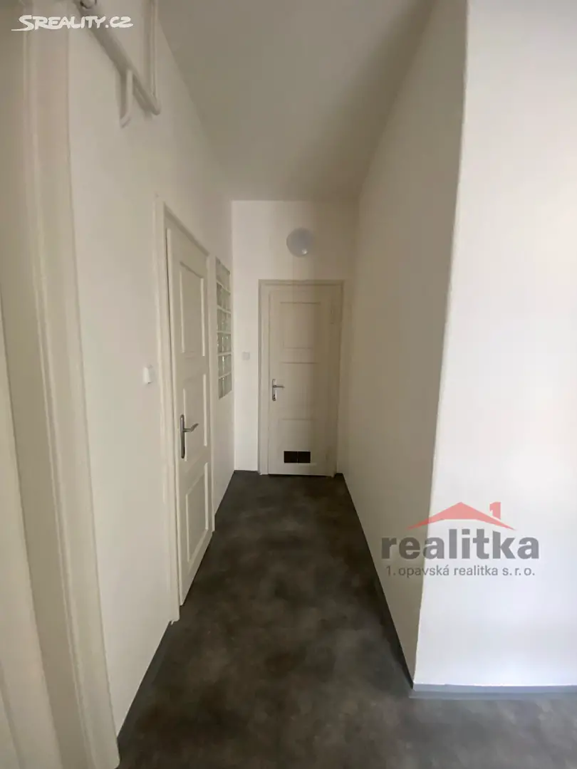 Pronájem bytu 2+1 71 m², Hálkova, Opava - Kateřinky