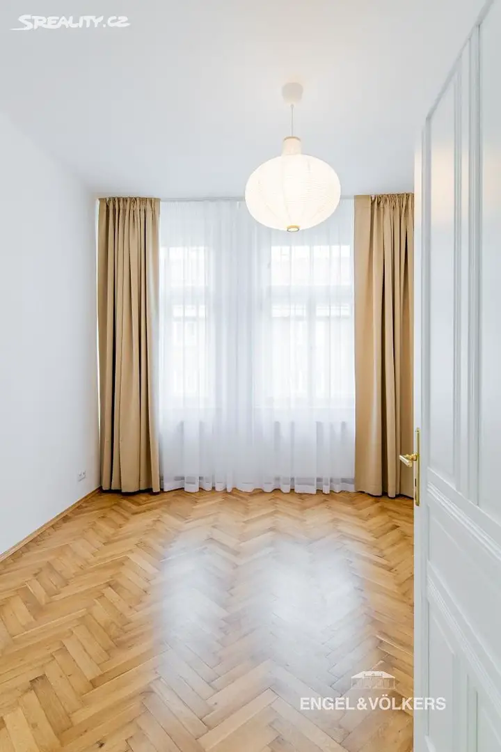 Pronájem bytu 4+1 145 m², Jagellonská, Praha 3 - Vinohrady