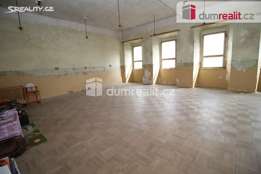 Prodej  rodinného domu 1 000 m², pozemek 10 314 m², Skapce, okres Tachov