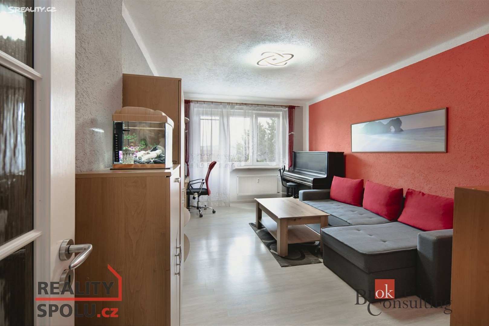 Prodej bytu 3+1 68 m², Třešňová, Tachov