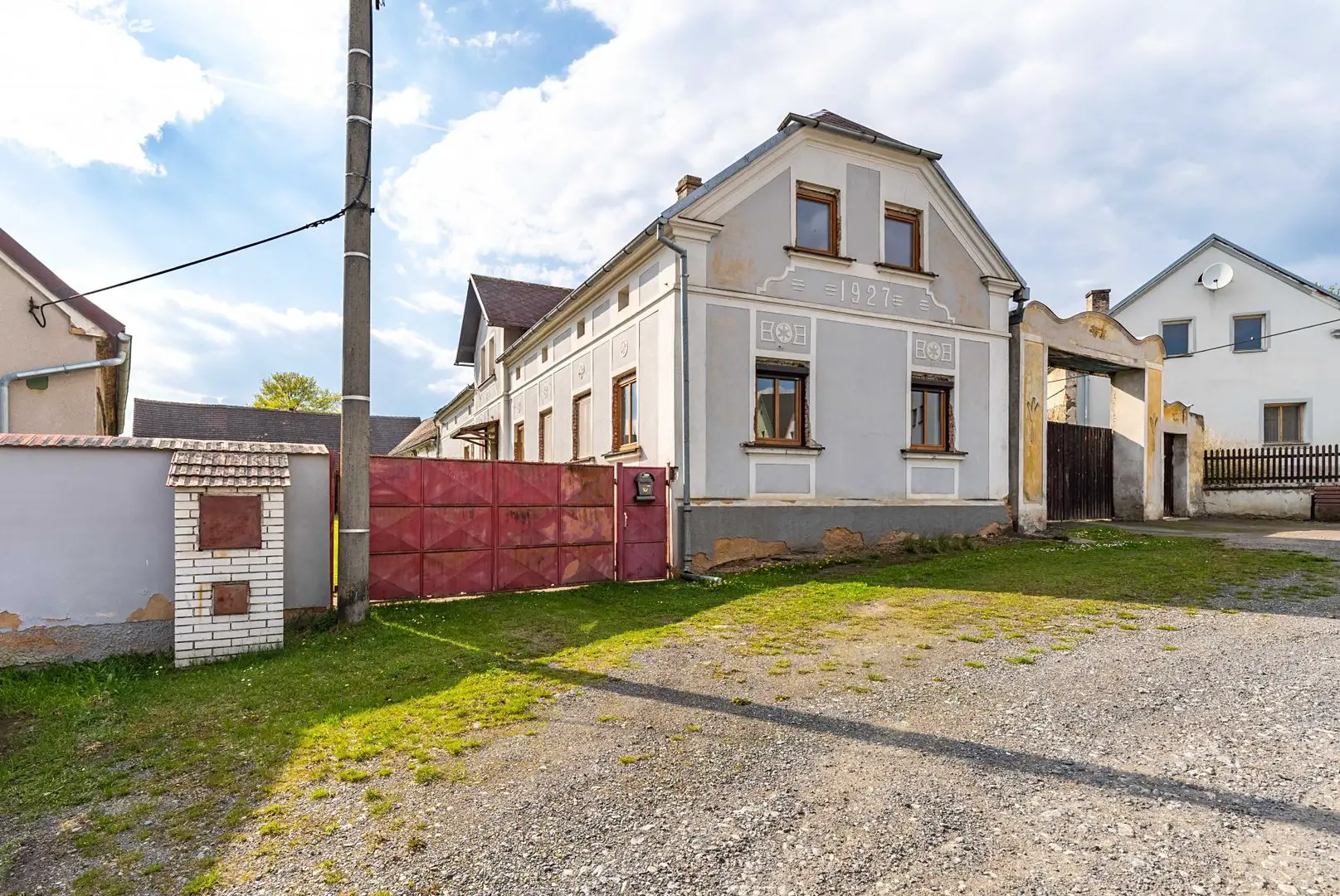 Prodej  rodinného domu 150 m², pozemek 2 524 m², Úněšov - Hvožďany, okres Plzeň-sever