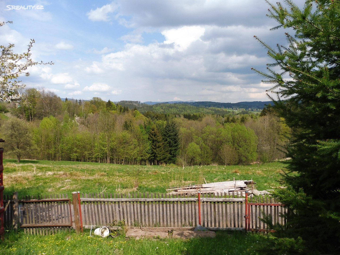Prodej  stavebního pozemku 1 280 m², Vlastiboř, okres Jablonec nad Nisou