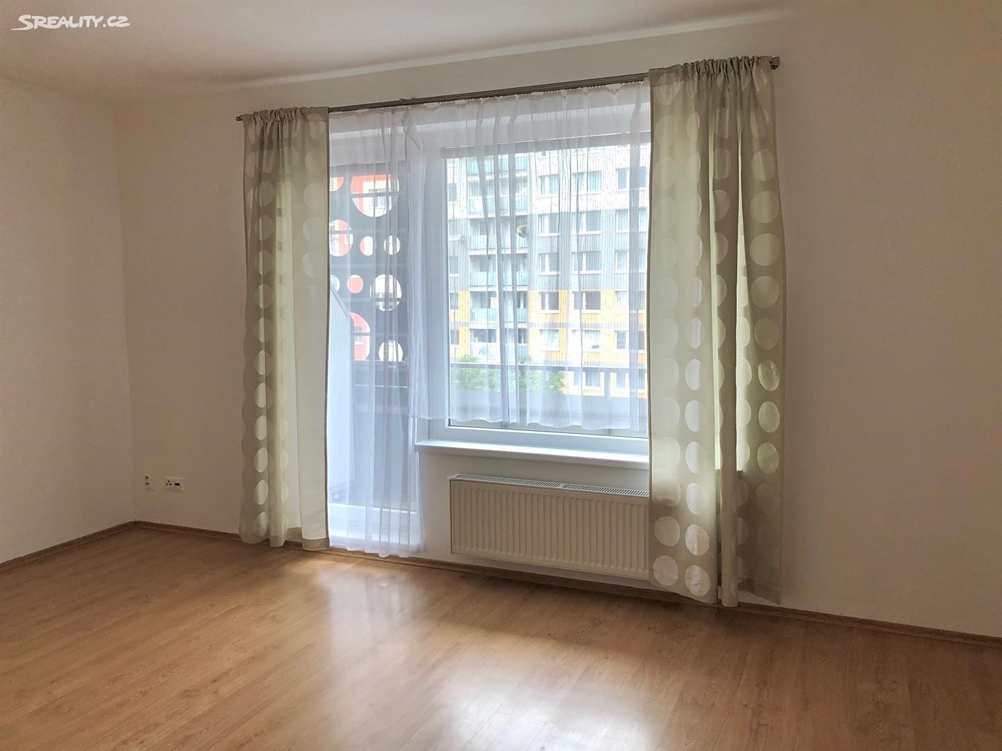 Pronájem bytu 1+kk 39 m², Hornoměcholupská, Praha 10 - Horní Měcholupy