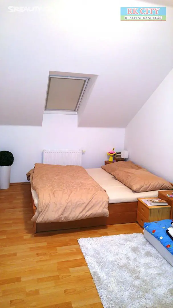 Pronájem bytu 2+1 70 m², B. Němcové, Krnov - Pod Bezručovým vrchem