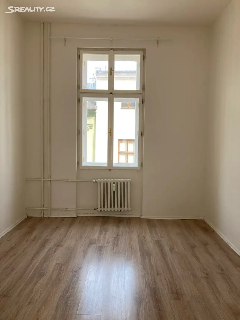 Pronájem bytu 2+1 45 m², Horní náměstí, Olomouc