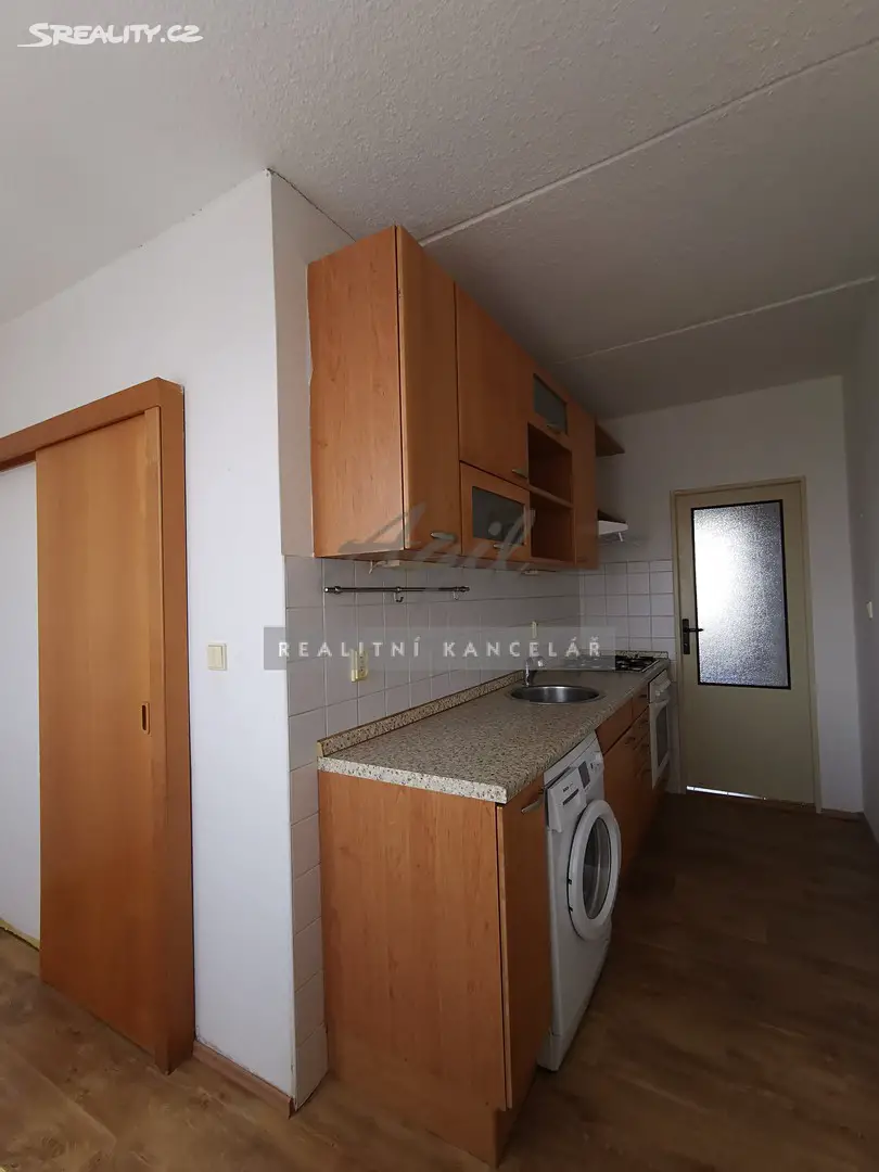 Pronájem bytu 2+1 60 m², Šlapanice, okres Brno-venkov