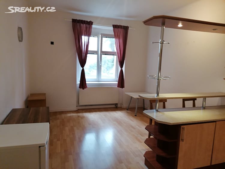Pronájem bytu 2+kk 55 m², Černokostelecká, Praha 10 - Strašnice