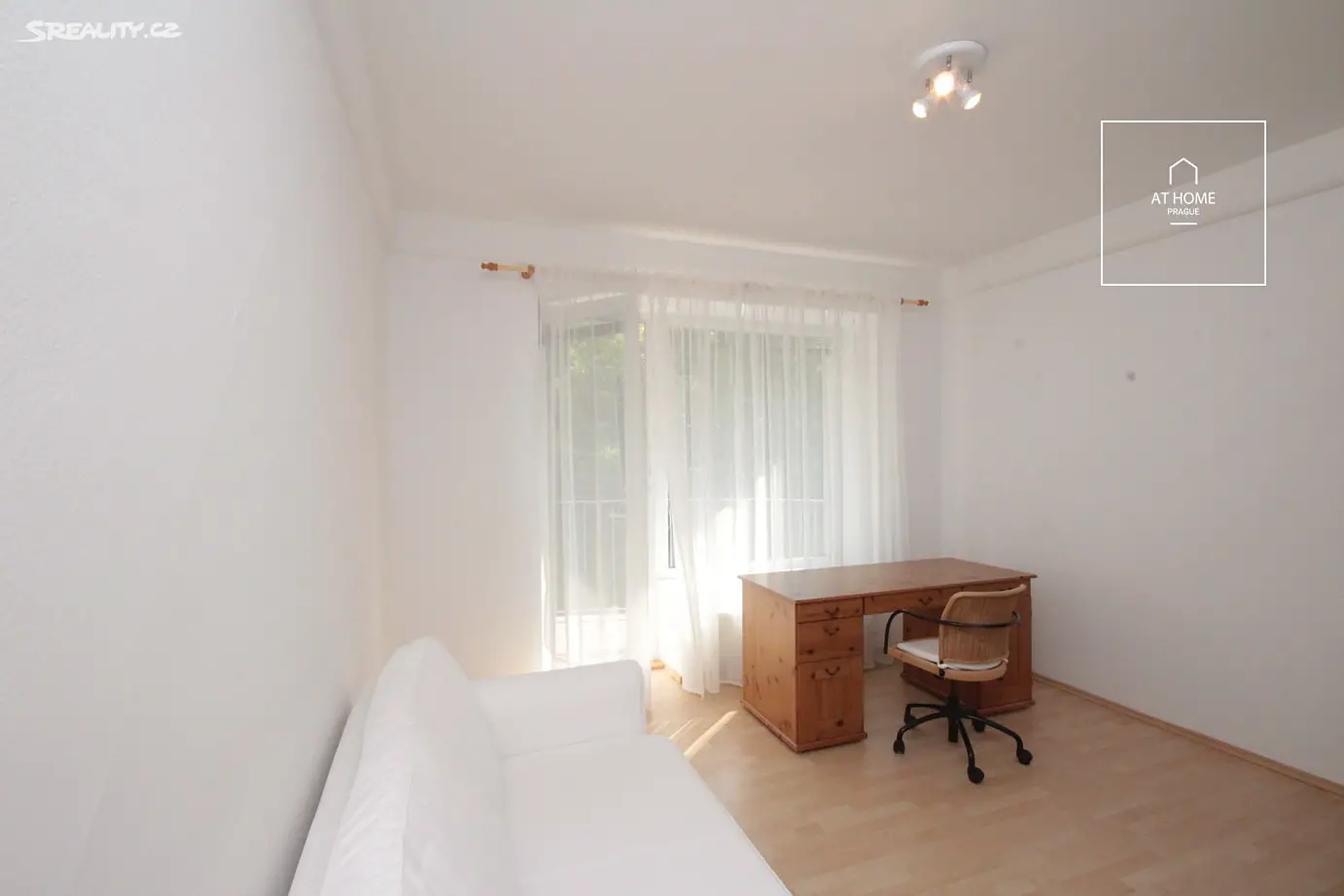 Pronájem bytu 3+kk 105 m², Na Hřebenkách, Praha 5 - Smíchov