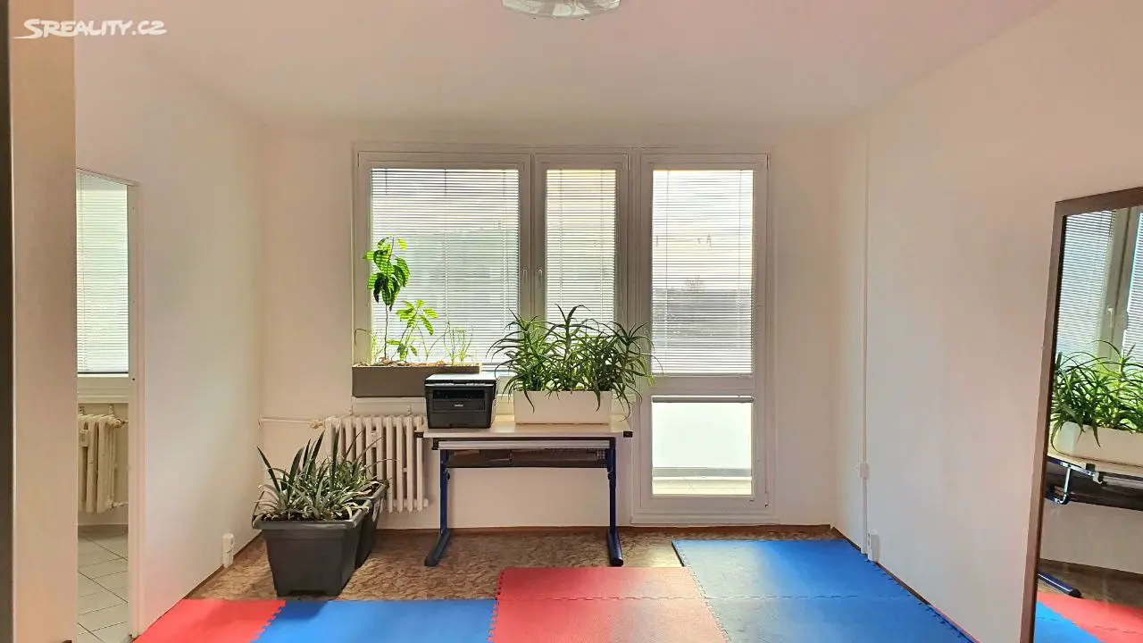Prodej bytu 4+1 85 m², Amforová, Praha - Stodůlky