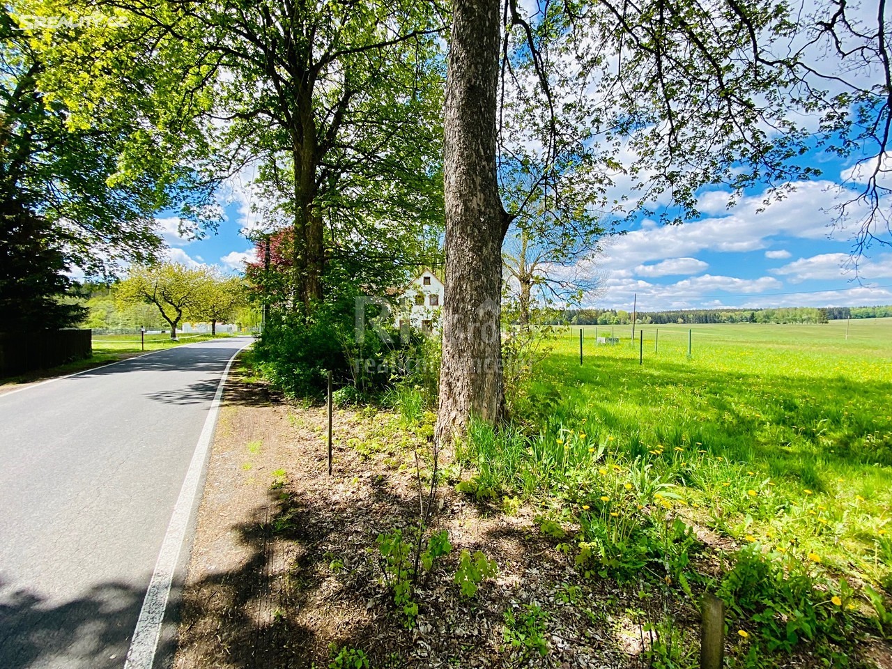 Prodej  stavebního pozemku 1 062 m², Tři Sekery - Chodovská Huť, okres Cheb