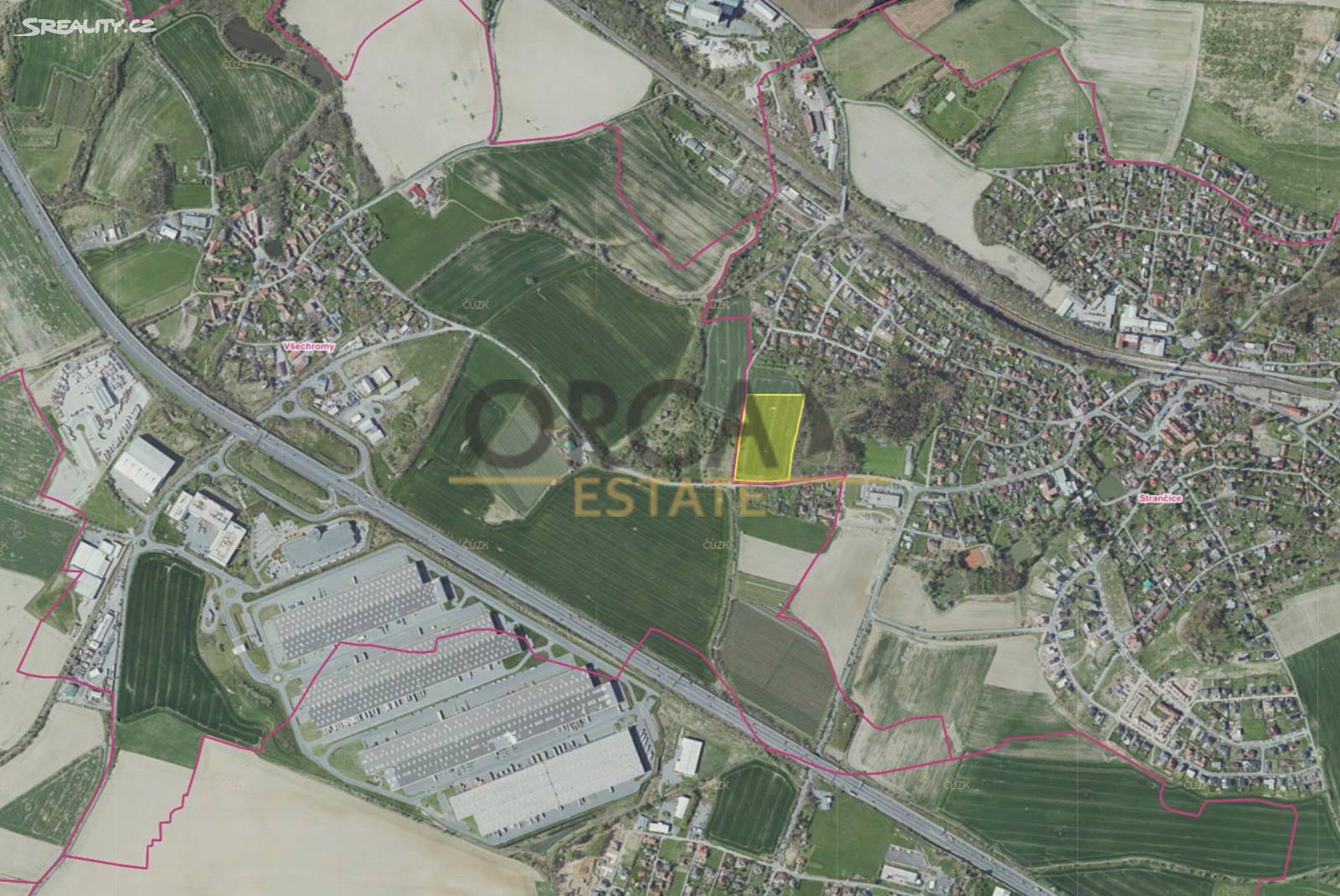 Prodej  komerčního pozemku 21 812 m², Strančice, okres Praha-východ