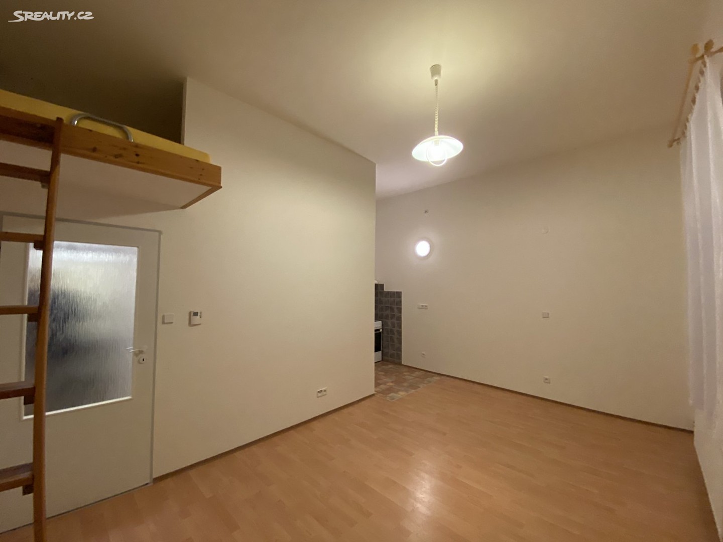 Pronájem bytu 1+kk 28 m², Masarykova, Liberec - Liberec I-Staré Město