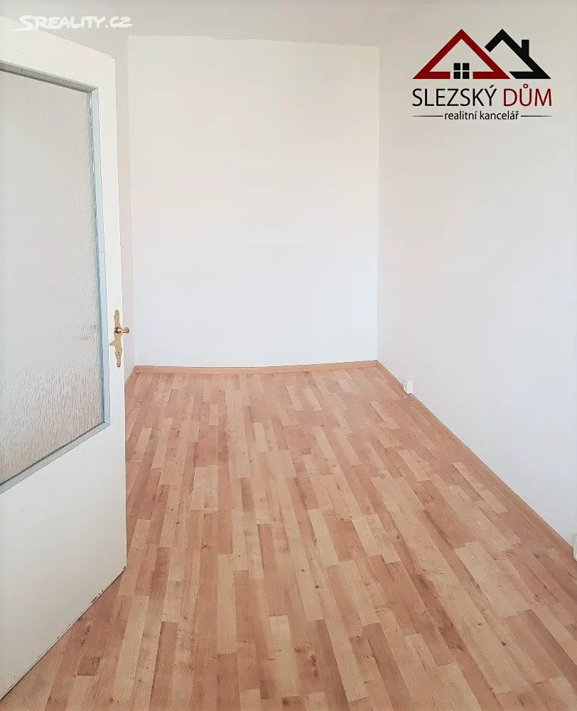 Pronájem bytu 2+1 43 m², Svibická, Český Těšín