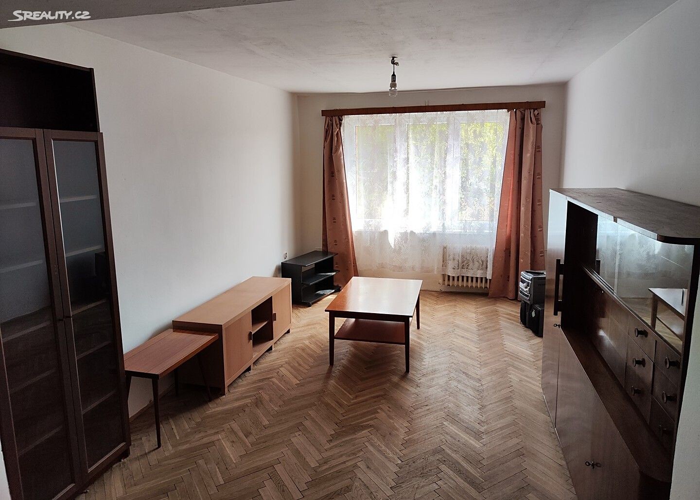 Pronájem bytu 2+1 52 m², Mochovská, Praha 9 - Hloubětín