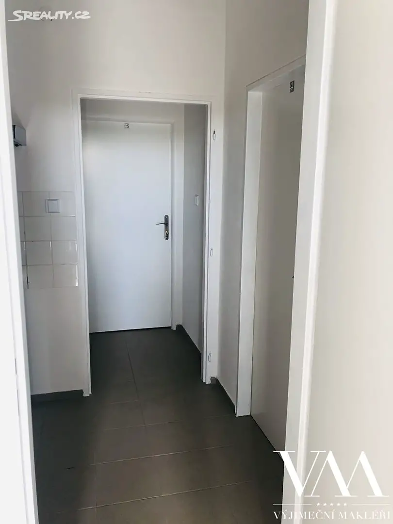 Pronájem bytu 5+kk 120 m², Bělá pod Bezdězem - Hlínoviště, okres Mladá Boleslav