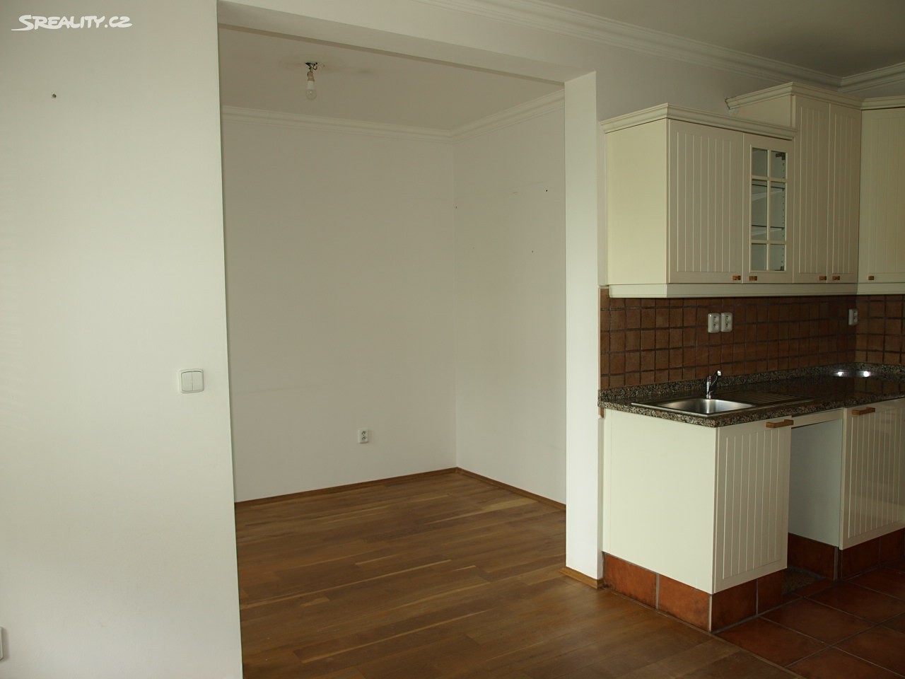 Prodej bytu 2+kk 57 m², Názovská, Praha 10 - Strašnice
