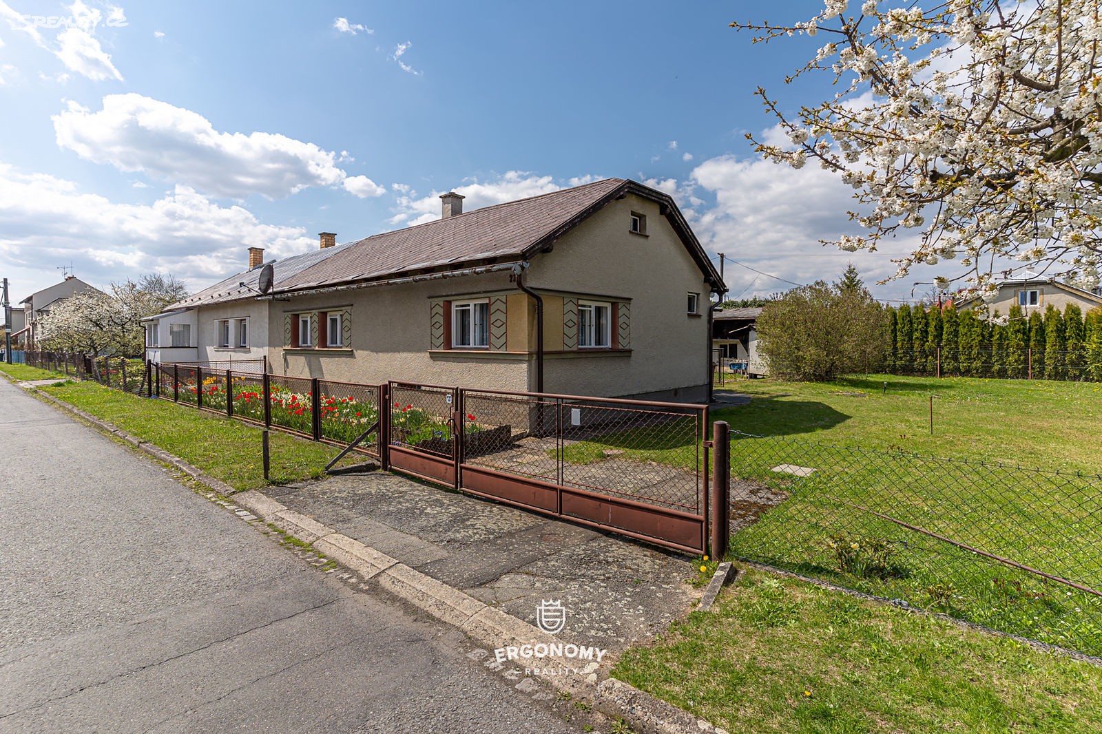 Prodej  rodinného domu 100 m², pozemek 278 m², Dolní Studénky, okres Šumperk