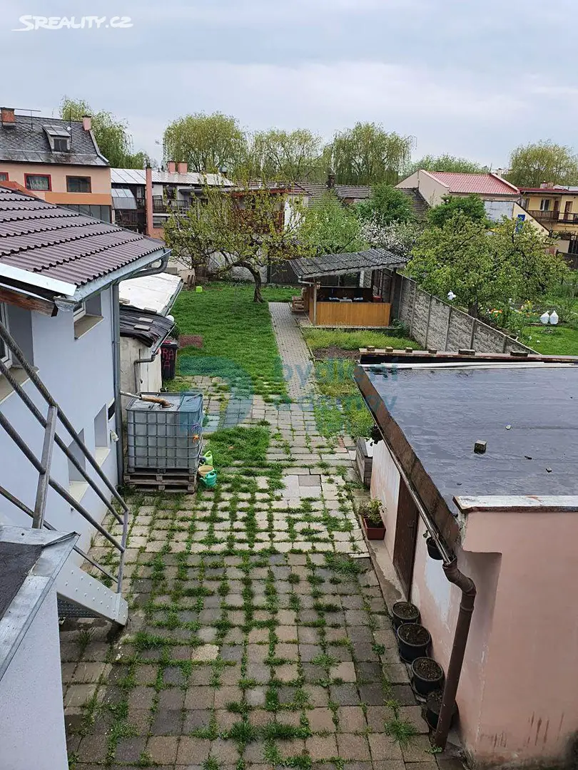 Pronájem bytu 1+1 38 m², Olomouc - Holice, okres Olomouc
