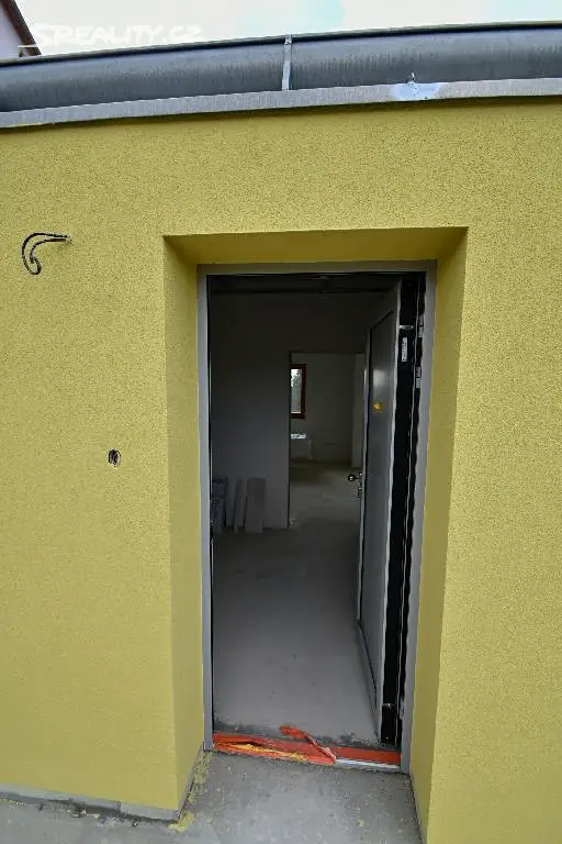 Pronájem bytu 1+kk 42 m², Holzova, Brno - Líšeň