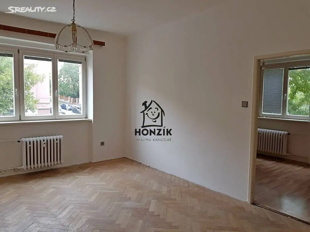 Pronájem bytu 3+1 82 m², Koněvova, Praha 3 - Žižkov