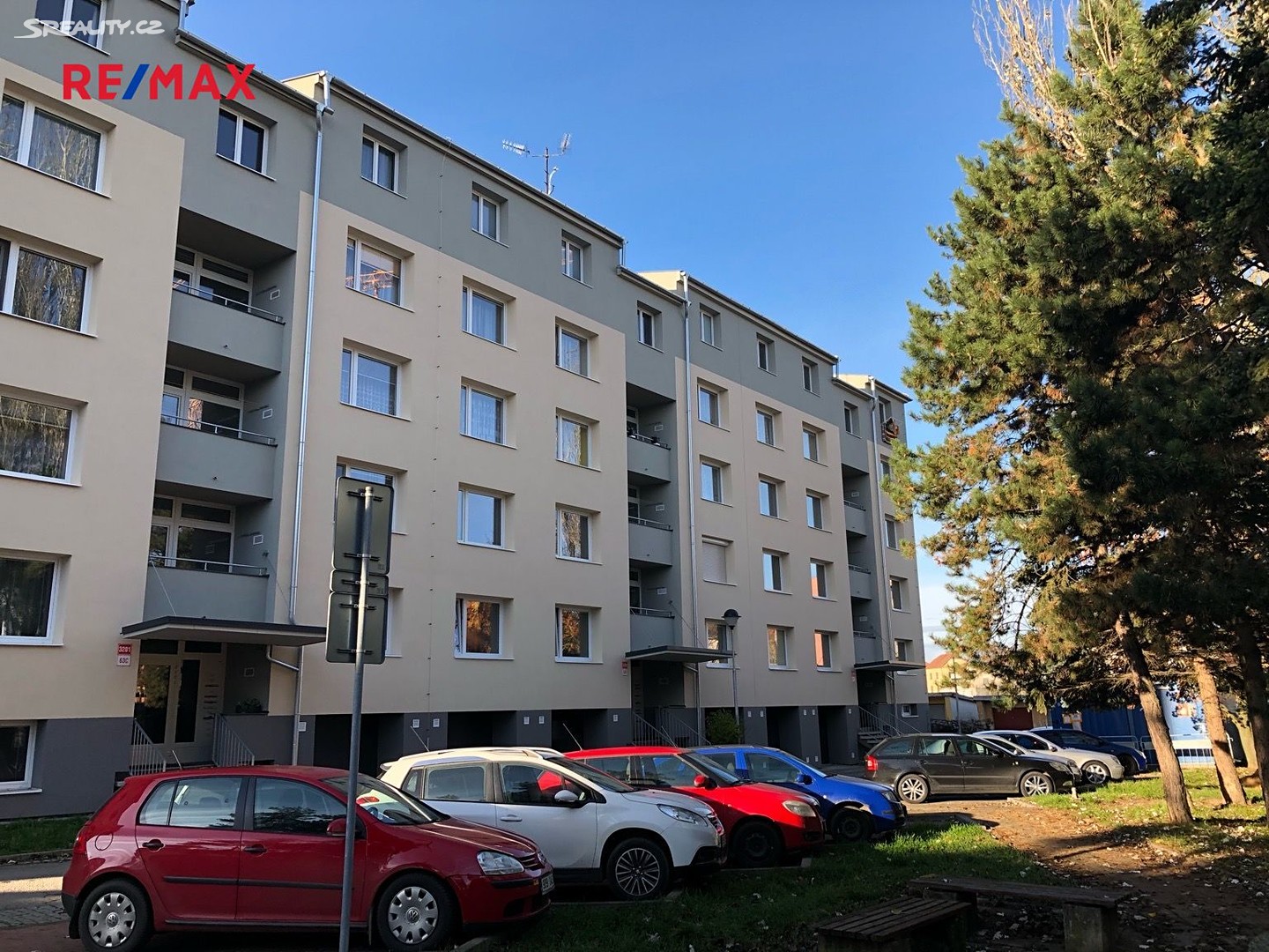 Pronájem bytu 3+1 72 m², Pražská, Znojmo