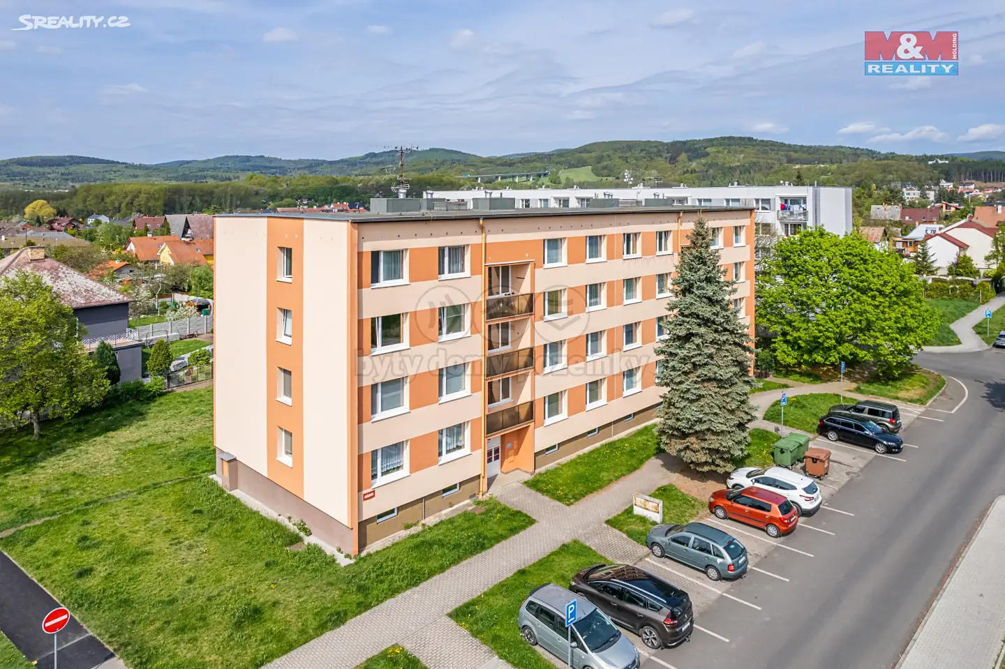 Prodej bytu 1+1 35 m², Adámkova, Chomutov