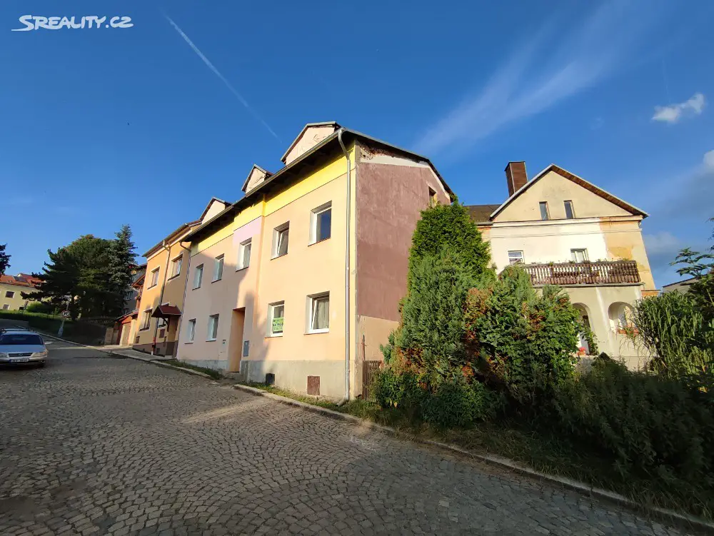 Prodej  rodinného domu 370 m², pozemek 170 m², Petra Bezruče, Kynšperk nad Ohří