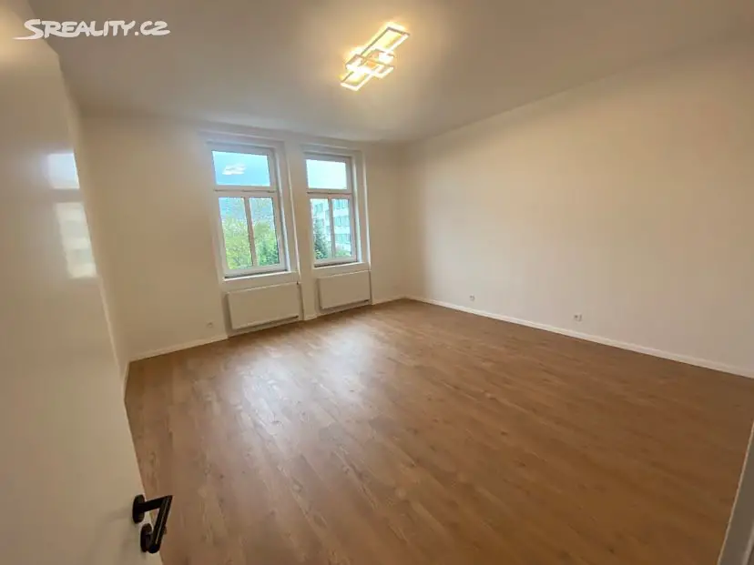 Prodej bytu 4+1 117 m², Fučíkova, Dobrovice