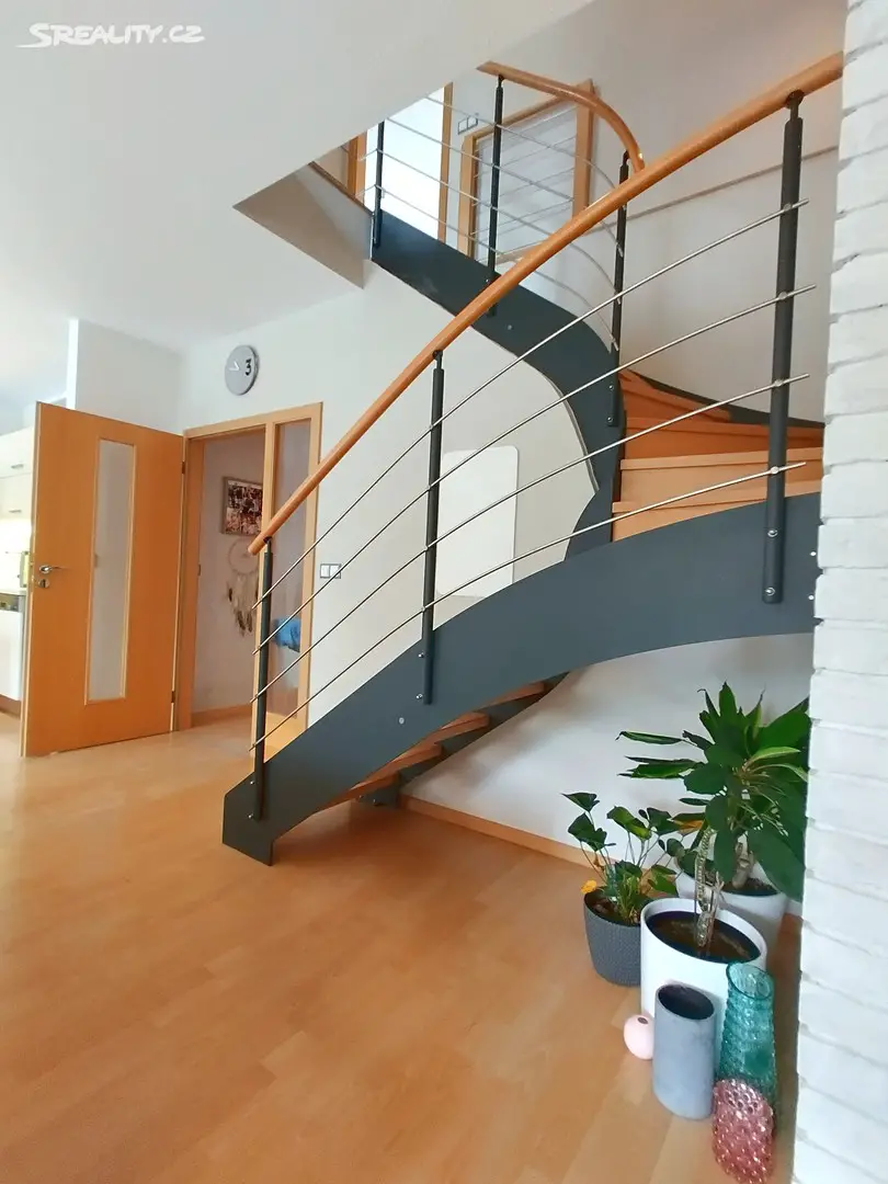 Prodej bytu 6 pokojů a více 155 m² (Mezonet), Svatoplukova, Liberec - Liberec IV-Perštýn