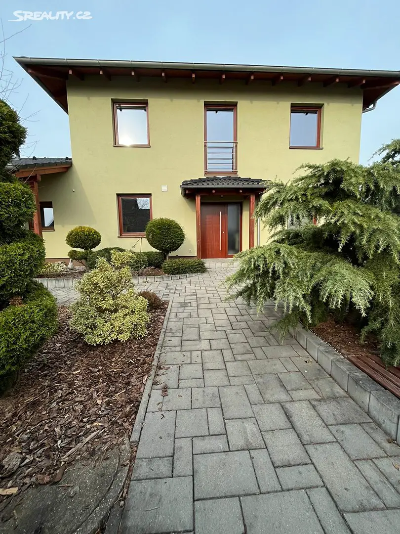 Prodej  rodinného domu 194 m², pozemek 1 000 m², Habrová, Zruč-Senec - Senec