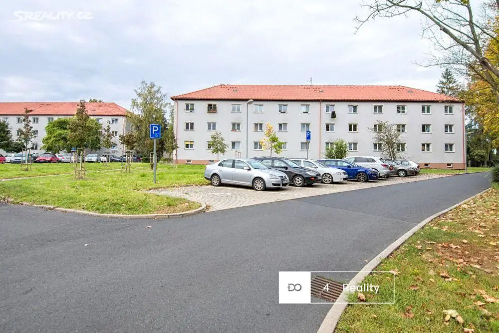 Pronájem bytu 1+1 30 m², Školní, Neratovice