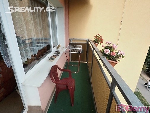 Pronájem bytu 4+1 92 m², Pod Nemocnicí, Brno - Bohunice